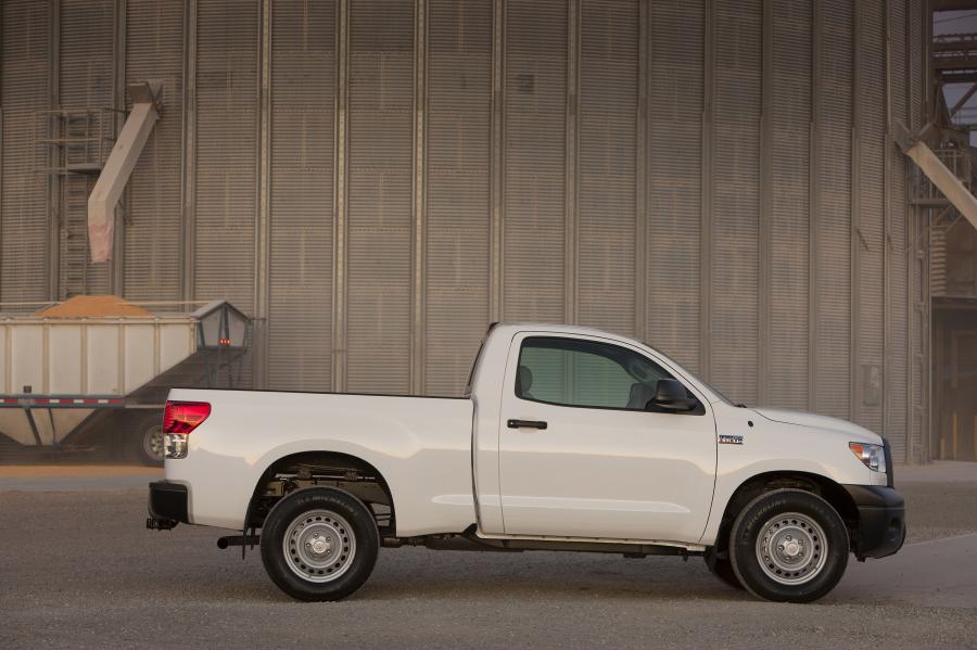  Toyota Tundra Regular Cab Work Truck Package 2010 года  (фото 15 из 32)